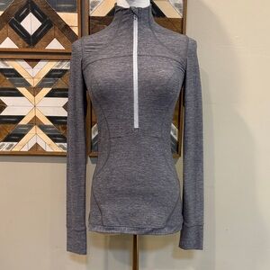 Lululemon Define Pullover Half Zip Long Sleeve Jacket Heathered Slate Grey 2 EUC
